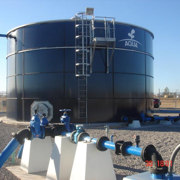 Potable Water Tank with Piping